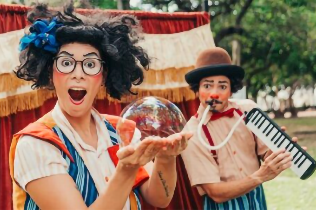 Praça Fernando Arens recebe espetáculo circense gratuito neste sábado