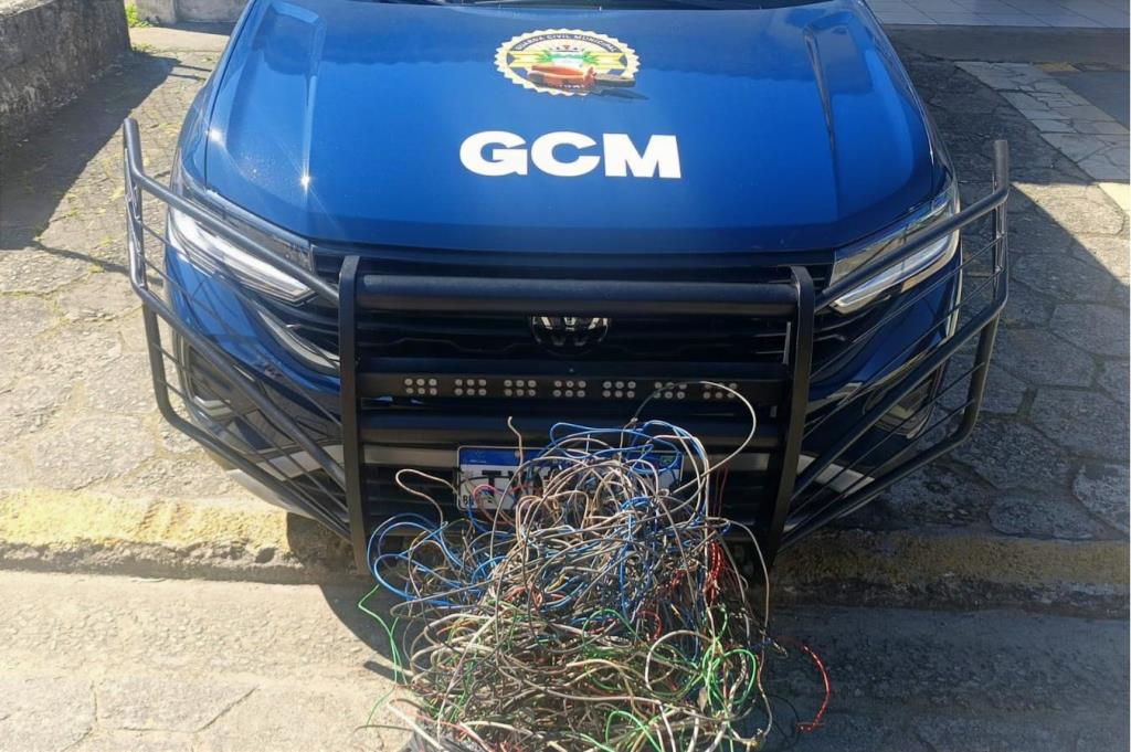 Homem é preso pela GCM em Mongaguá após furtar fios e ameaçar guarda