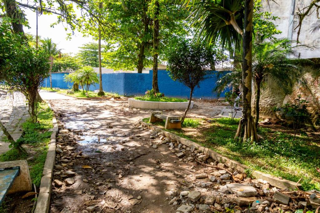 Mongaguá implementa programa ‘Praça Viva’ com food trucks e restaurantes em contêineres