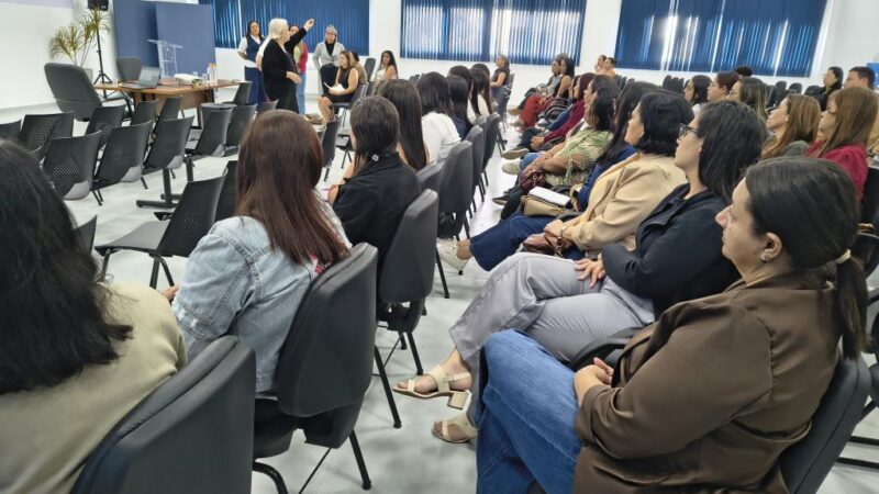 Gestores da rede municipal recebem orientação sobre seletividade alimentar nas escolas