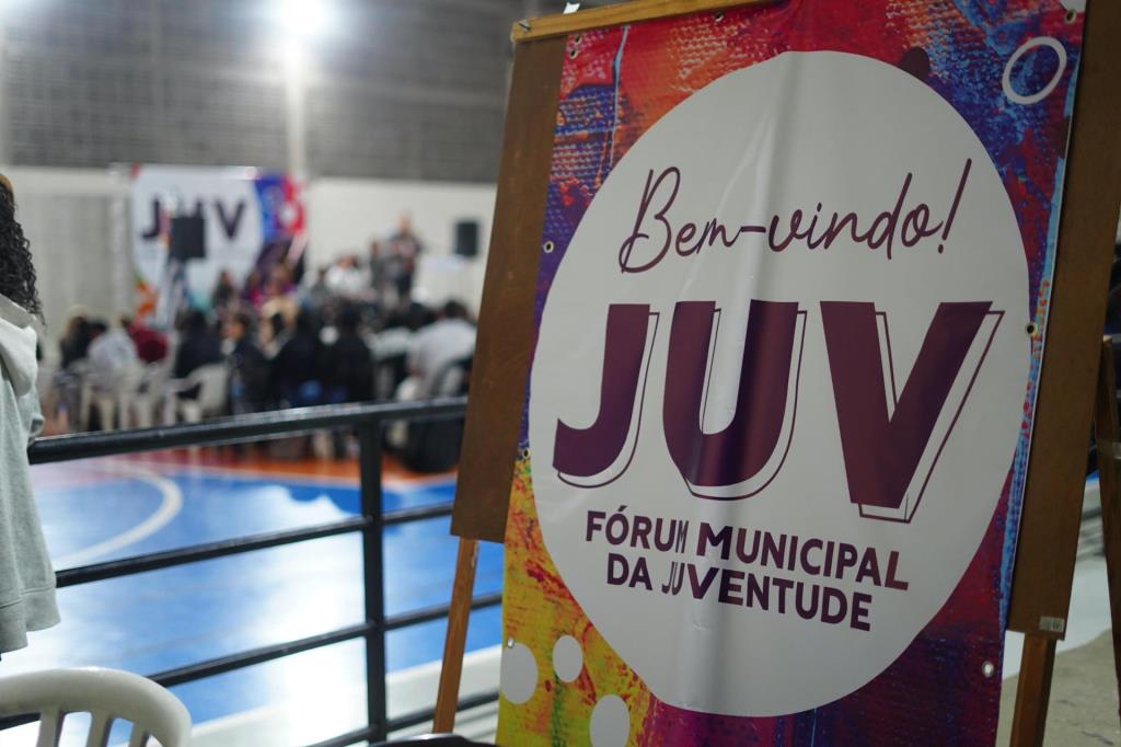 Mongaguá promove fórum com anúncio de cursos gratuitos para jovens