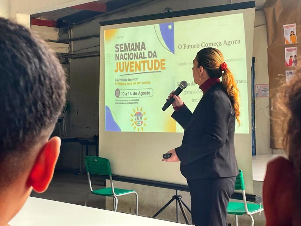 Semana da Juventude discute futuro e participação de estudantes em Mongaguá