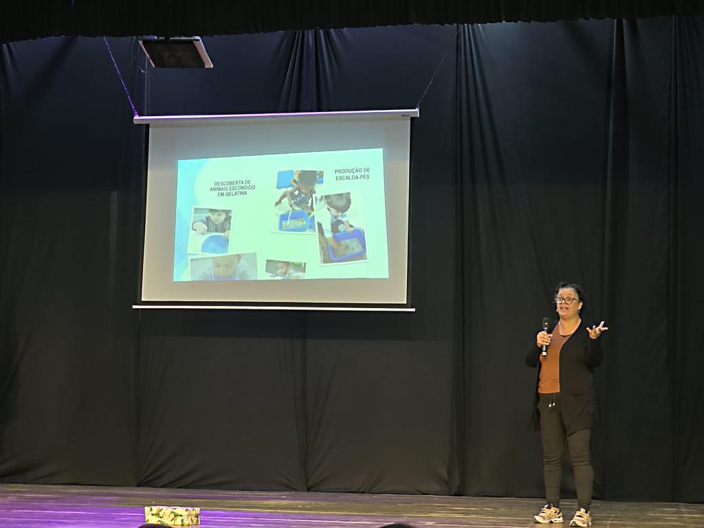 Mongaguá participa de encontro regional sobre a primeira infância em Santos