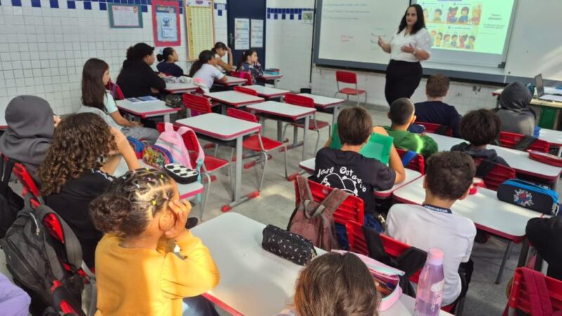 Alunos da rede municipal participam de ação contra o bullying em Mongaguá
